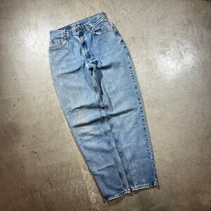 Vintage 90s Levi’s 550 Jeans Light Wash Relaxed Fit Women’s 8 Long